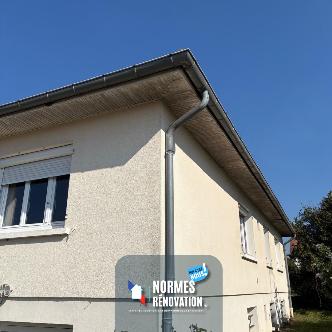 Avant / Après · Dessous de toit & gouttières rénovés - photo 7